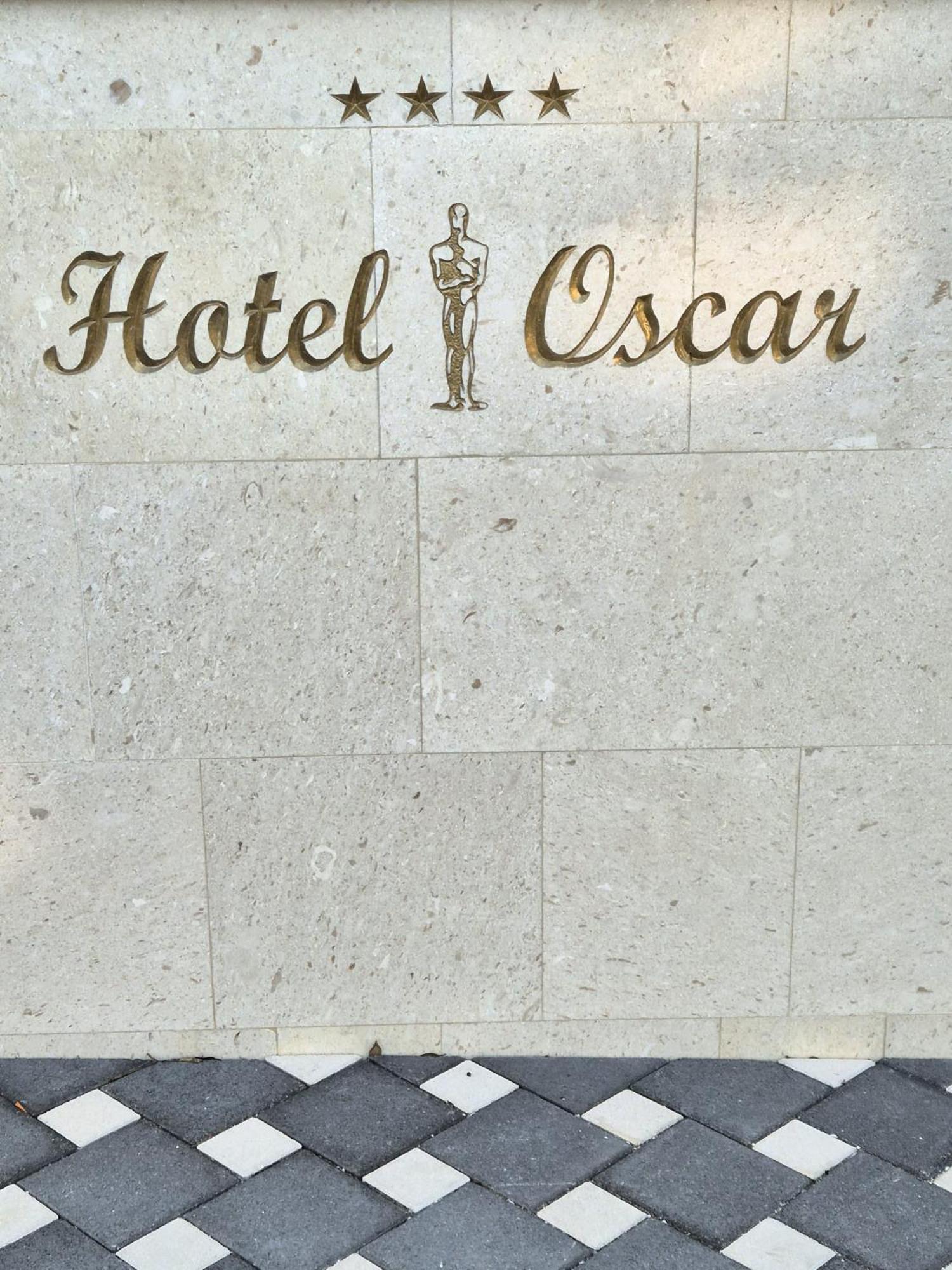 Hotel Oscar Kastela Exterior photo